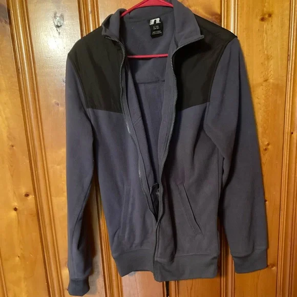 Size 34-36 Small Mans Russle Coat Zip up 2 pockets - Picture 1 of 3